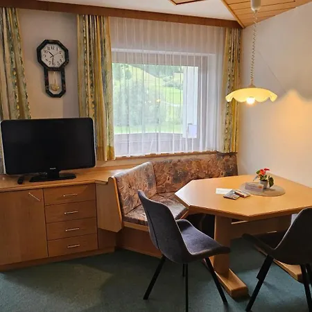 Appartement St- Leonhard Tannheim