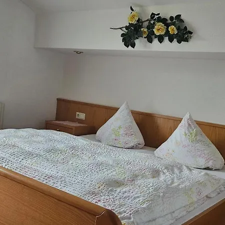 St- Leonhard 아파트